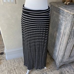 Vionnet Black & White Strips Maxi Skirt